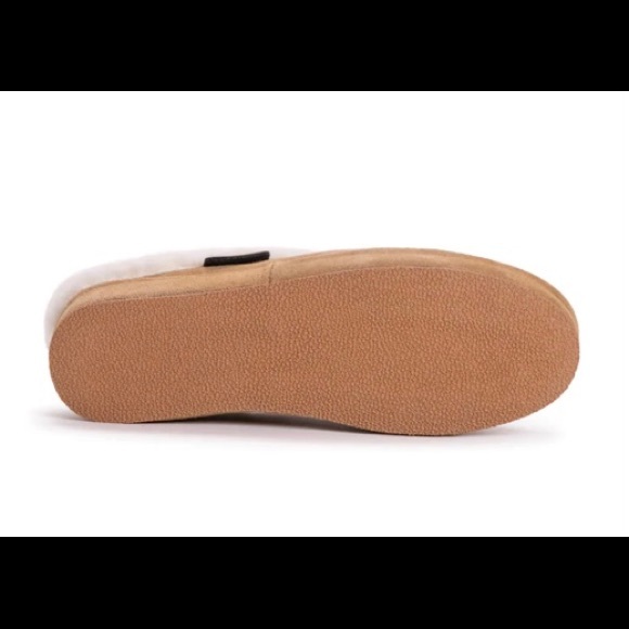 Muk Luks Serafine Clogs - Picture 6 of 9